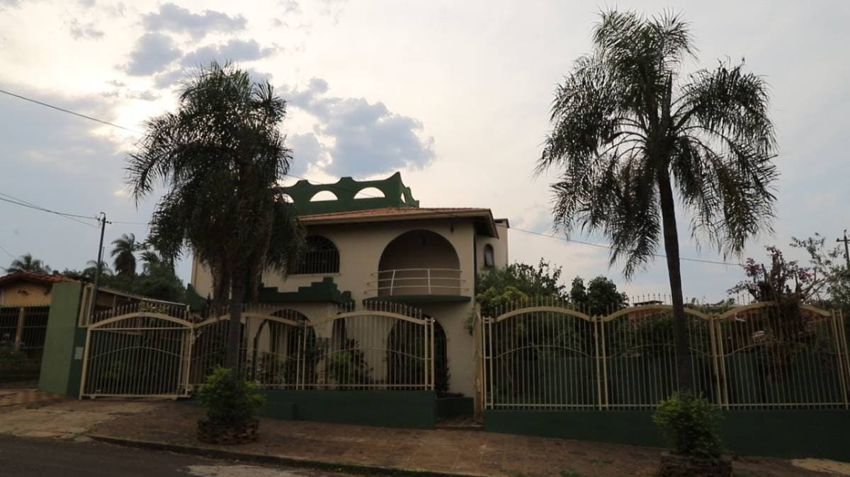 Amplia Residencia En Venta – Barrio San Roque