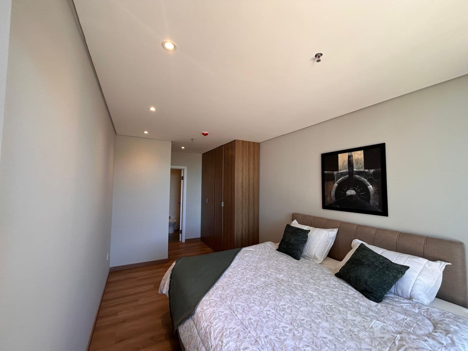 En alquiler | departamento amoblado a estrenar | edificio garden park, foto 3
