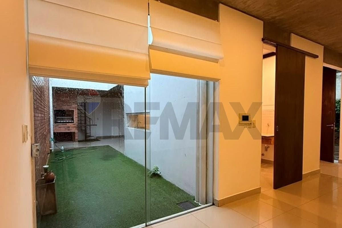 En alquiler duplex en condominio - villa aurelia, foto 3