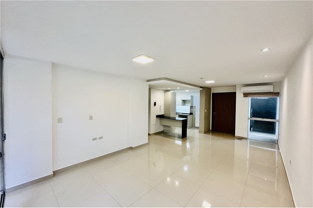 Departamento de 2 dormitorios y cochera en edificio home one, bo. San vicente, foto 5