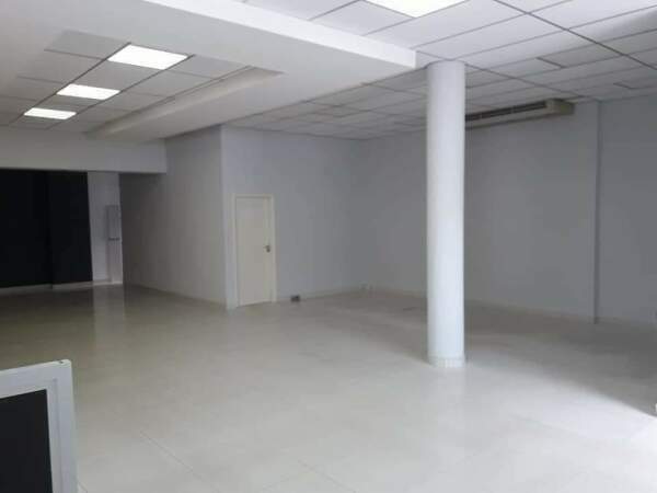 En venta propiedad de 750 m2 en el corazón de Villa Morra, foto 4