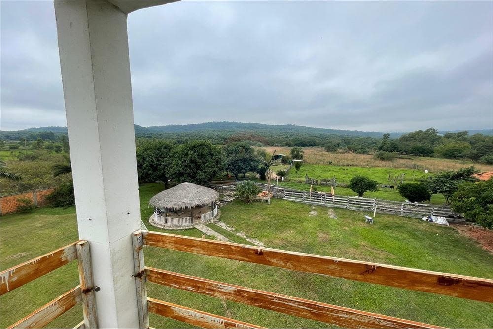 Amplia casa quinta con hermosa vista en ypacarai, foto 2