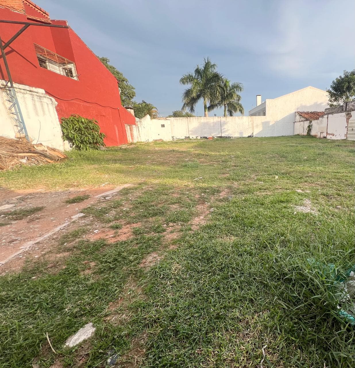 Hermoso Terreno de 646 m2 en el Barrio Sajonia - CLLA7032822 — foto 1