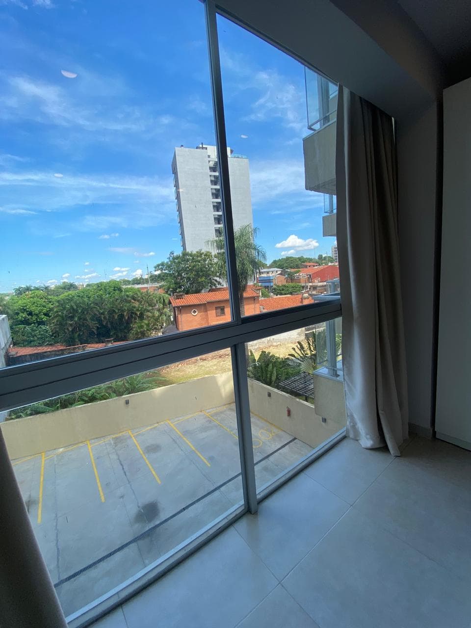 Alquiler-Departamento- Avda. Santa Teresa ( Ykua Sati), foto 5