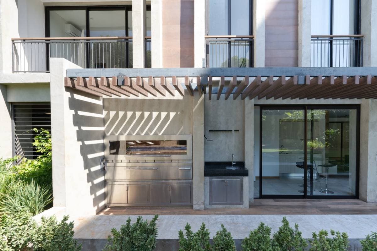 Vendo departamento en edificio gomez de castro – Villa Morra
