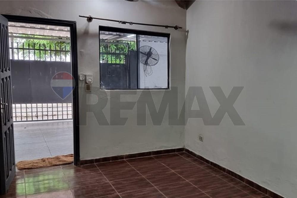 Casa en venta - Lambaré — foto 3