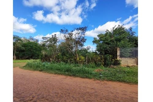 Terreno en venta en Julián Augusto Saldívar 360 m2 en esquina cerca de ruta