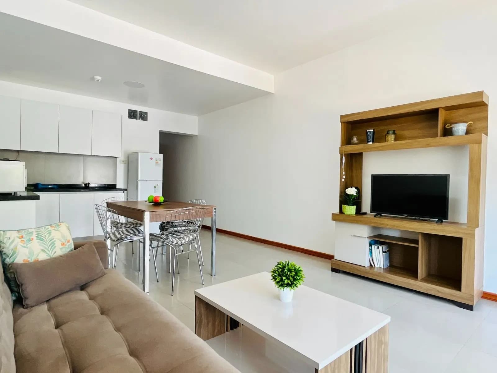Departamento en Luque, zona Gran Vía Nanawa, foto 4