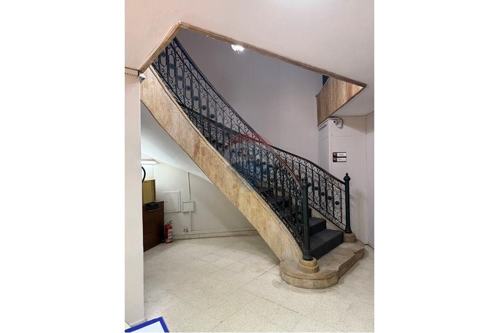 Residencia antigua con carácter único y alto potencial en Asunción, foto 3