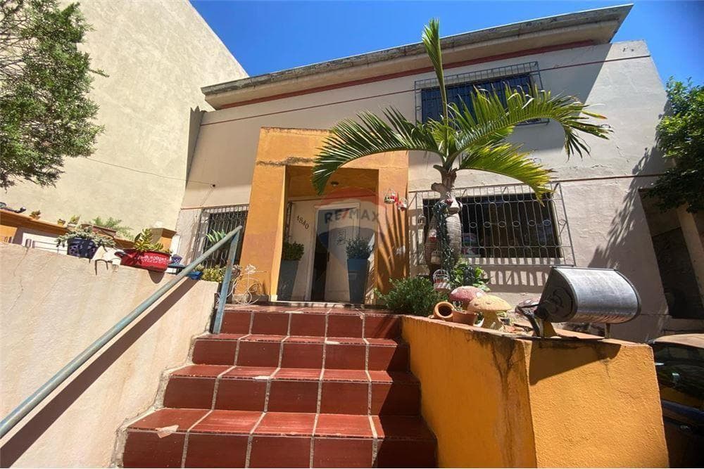 Casa en san vicente con exelente ubicacion, foto 1