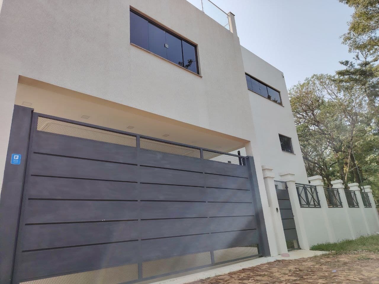 En Venta Residencia Con Vista Al Lago En San Bernardino — foto 2