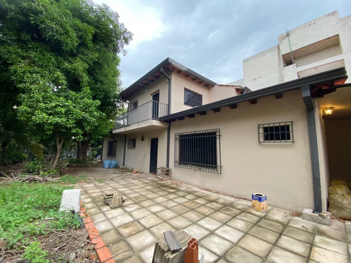 Se alquila residencia en barrio Jara, foto 5