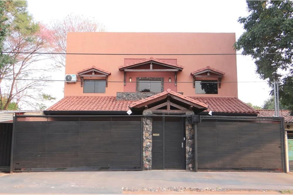 En venta residencia en lambare, foto 4
