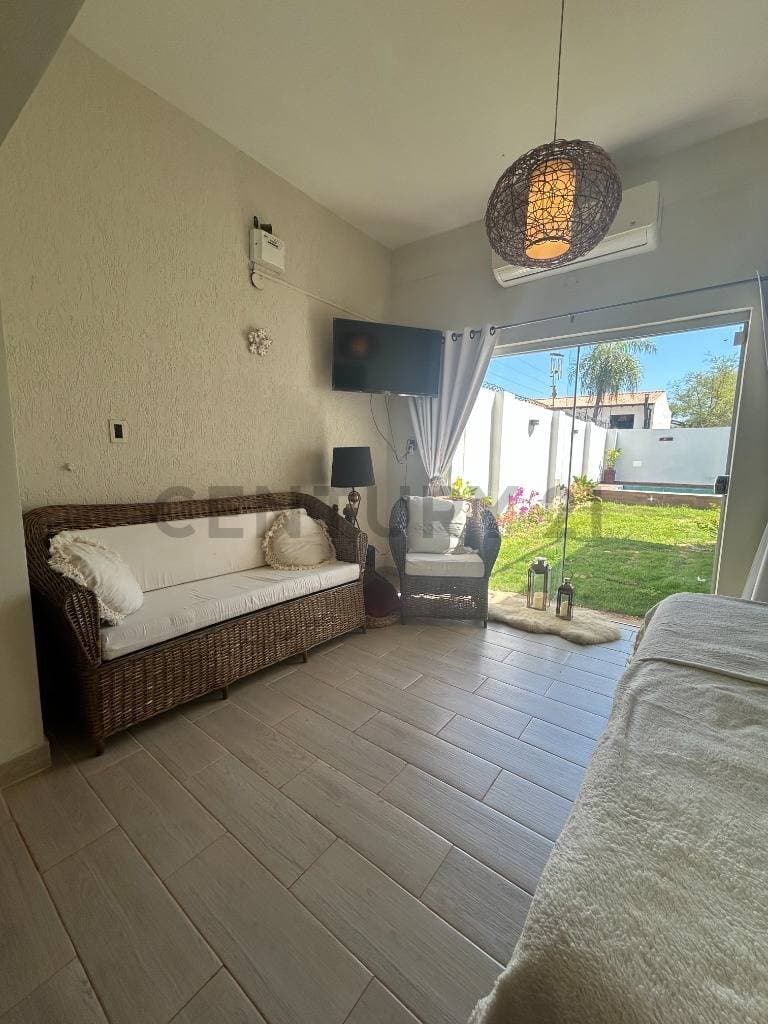 Amplio duplex en Lambaré, foto 5