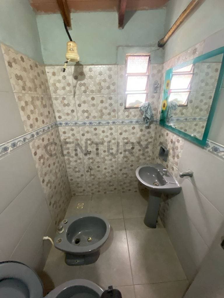 Amplia casa en barrio hipodromo, foto 3