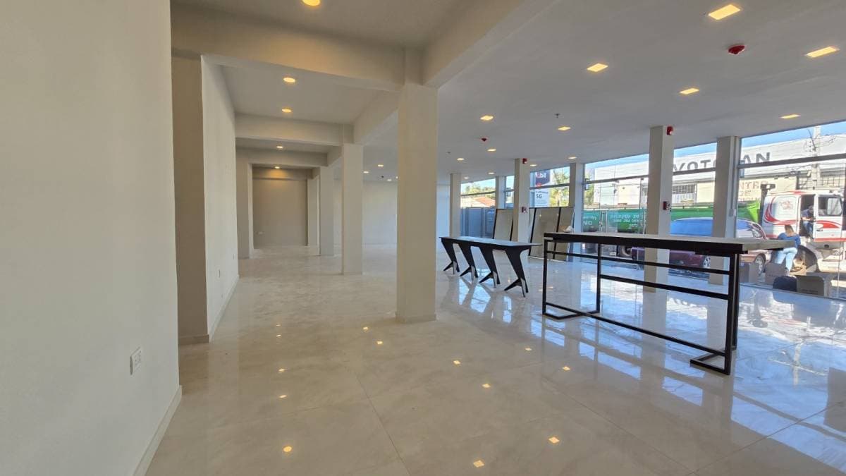 Local comercial a estrenar de 152,91 m2 . Id 46962 — foto 3
