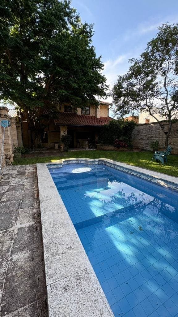 Hermosa casa en Luque, foto 3