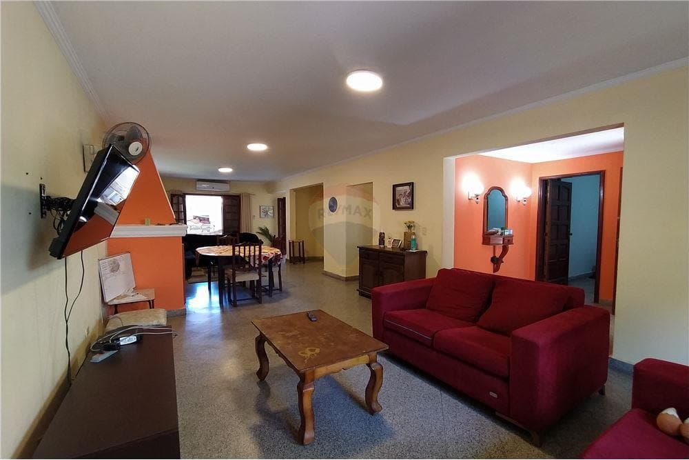 Amplia residencia, foto 3