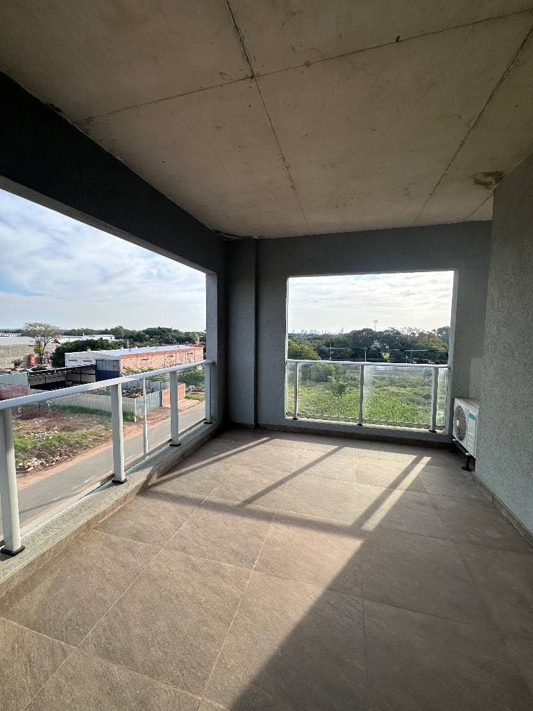 Departamento de tres dormitorios en terrazas de laurelty-Luque, foto 2