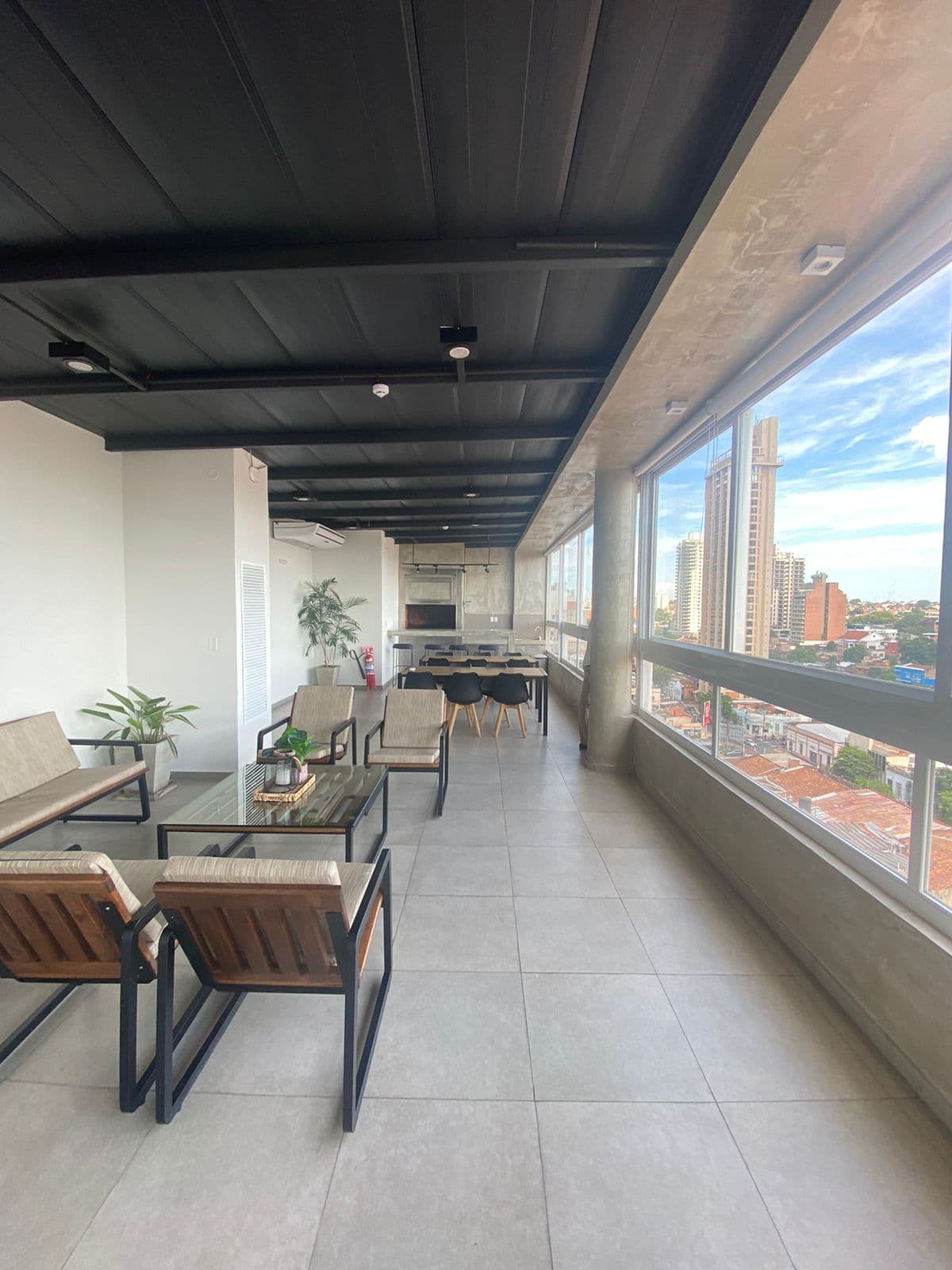 Zona colegio teresiano en alquiler penthouse de 1 dormitorio — foto 3