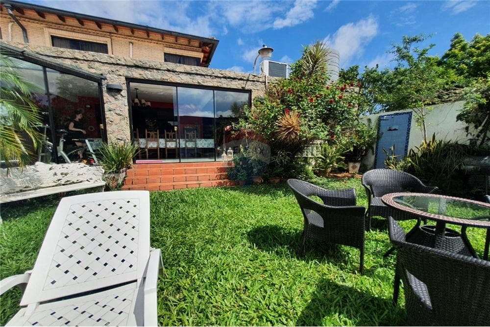 Residencia con piscina en San Lorenzo, foto 5
