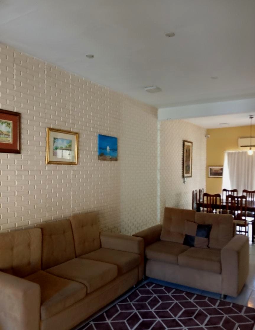 Amplia Casa En Venta – Barrio Obrero — foto 2