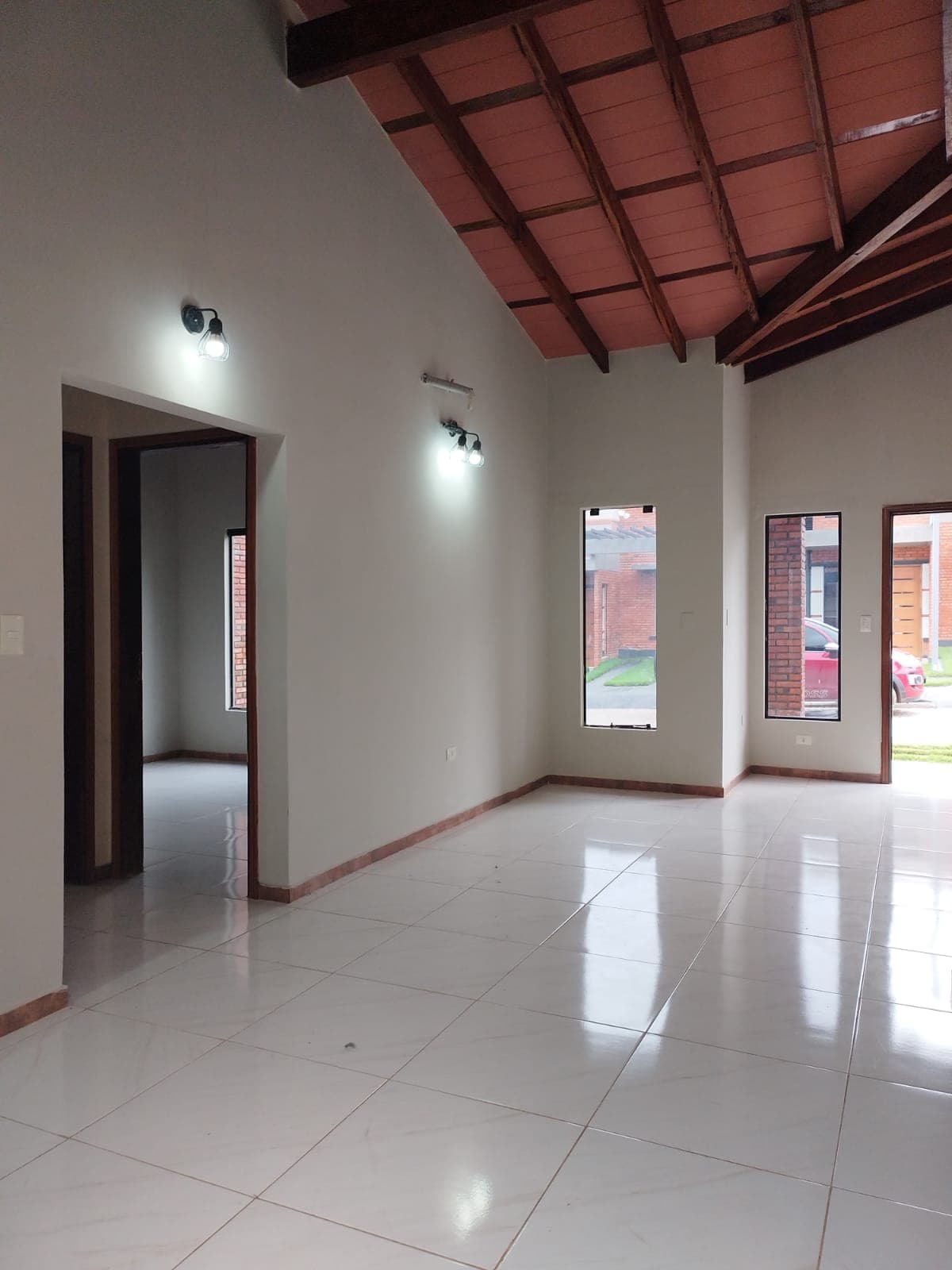 Casa De 2 Dormitorios En Limpio, foto 5