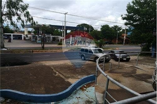 Local comercial sobre mariscal lopez — foto 3