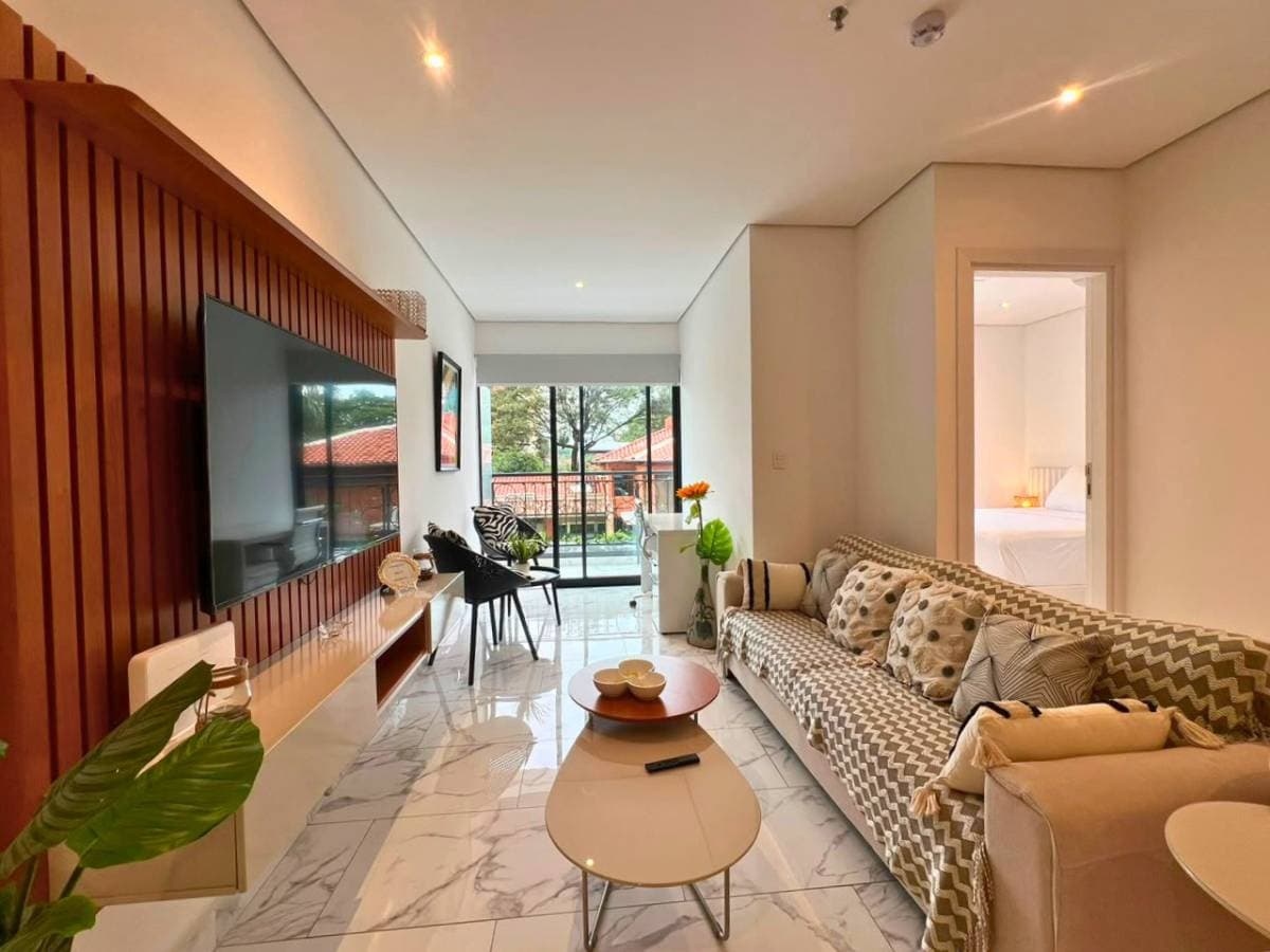 Departamento amoblado en alquiler – edificio emperador