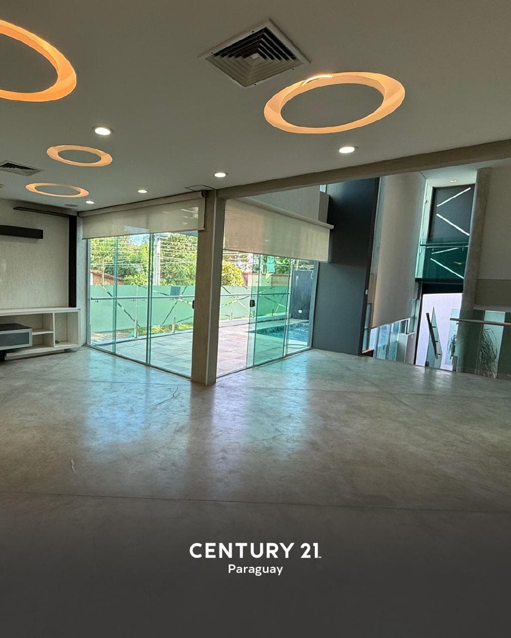 EN VENTA Casa de 3 Dormitorios en Suite en Lambaré, foto 5