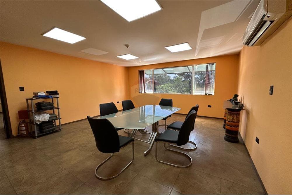 Exclusivo showroom con oficinas – ubicación estratégica en asunción, foto 5