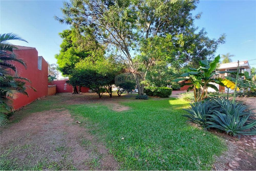 Terreno en Esquina de 395 m² en Exclusivo Condominio Laurelty, Luque, foto 4