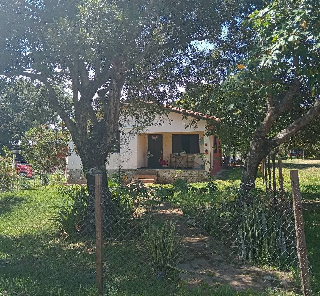 En venta casa economica en aregua