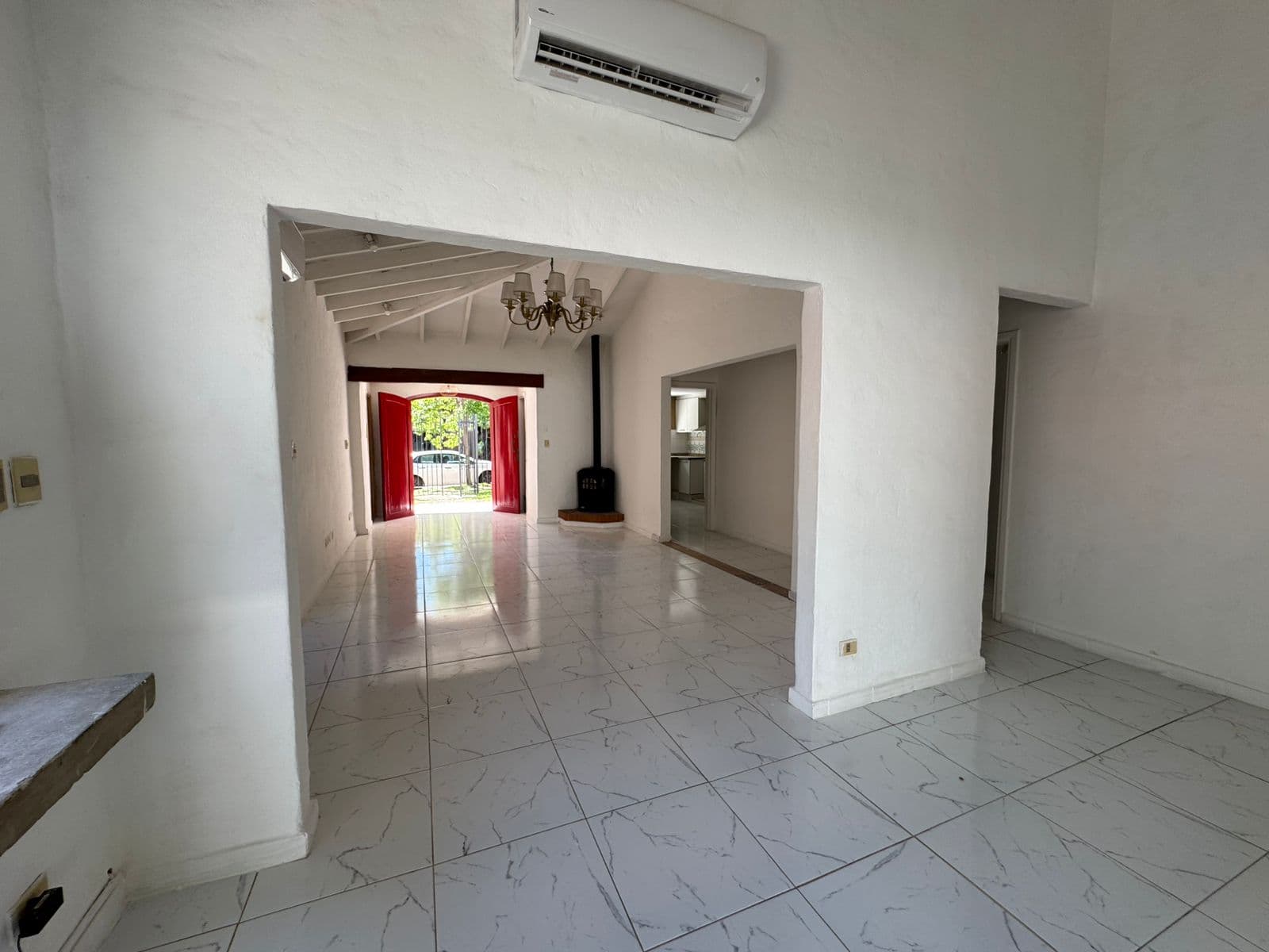 Casa En Alquiler En Los Laureles, foto 4