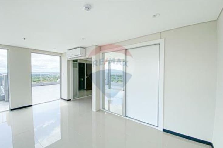En alquiler amplio penthouse, foto 4