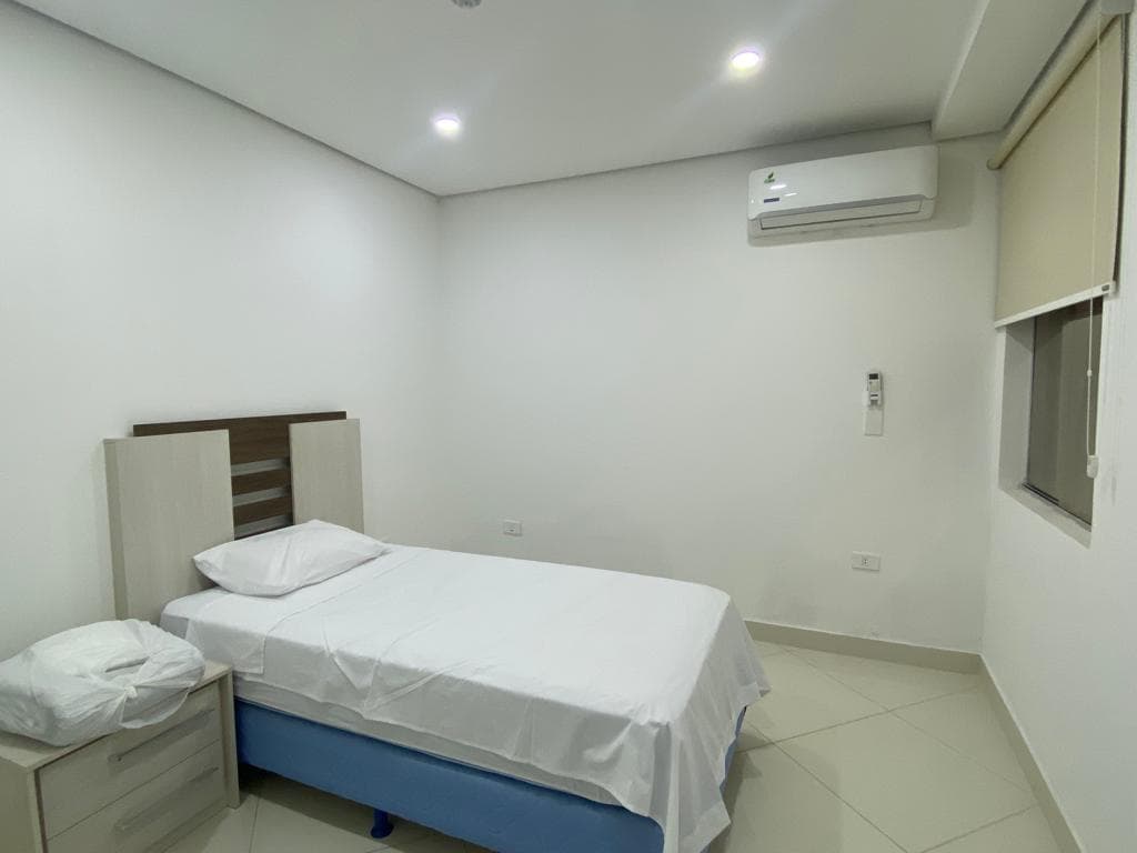 **departamento amoblado en alquiler de 2 dormitorios – Villa Morra**, foto 5