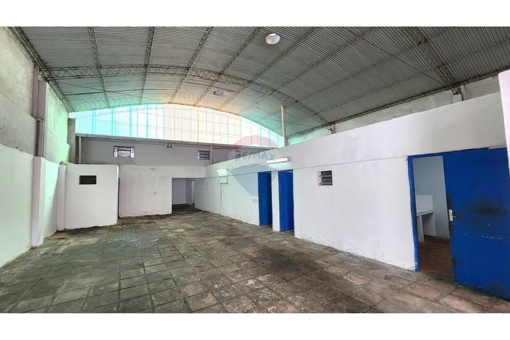 Depósito Comercial 310 m2 cubiertos - Z/ Mercado 4, foto 3