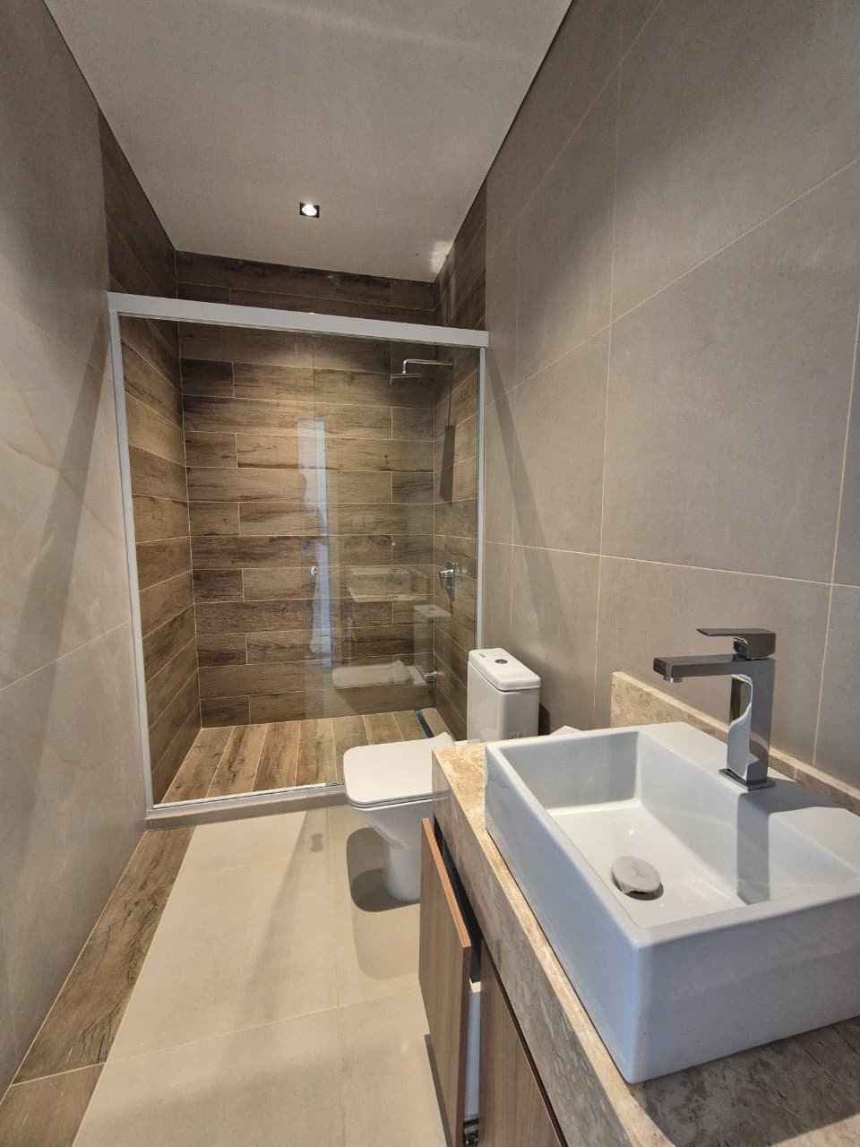 – hermosa casa de alto nivel y con piscina, en manora, foto 4