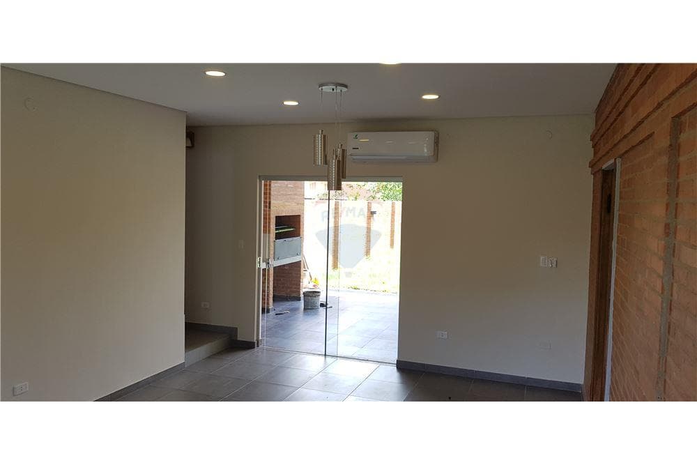 Hermoso duplex zona peron — foto 4