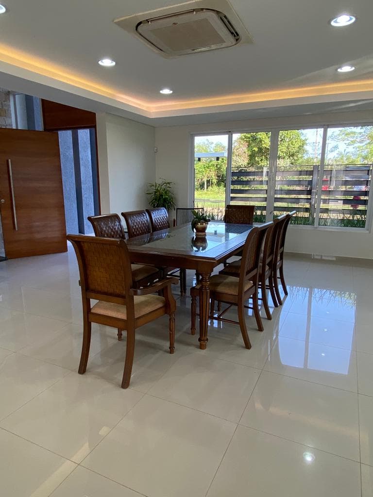 - hermosa casa sobre av. Puerta del lago, San Bernardino, foto 2