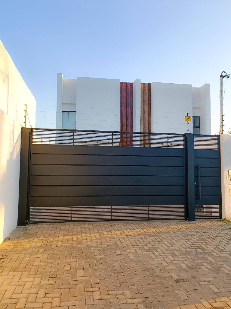 Dúplex en Luque b° loma merlo, foto 2