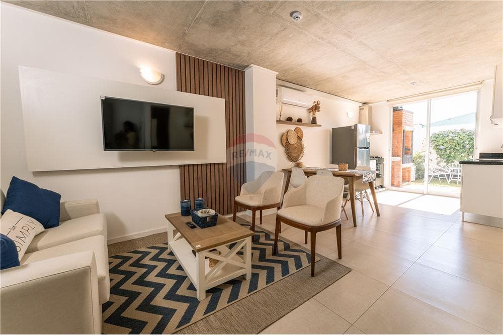 Casa en Alquiler - Luque, Central, foto 3