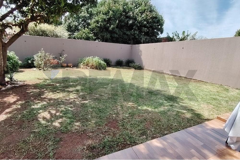 Casa amoblada en km 8 acaray barrio san juan, foto 3