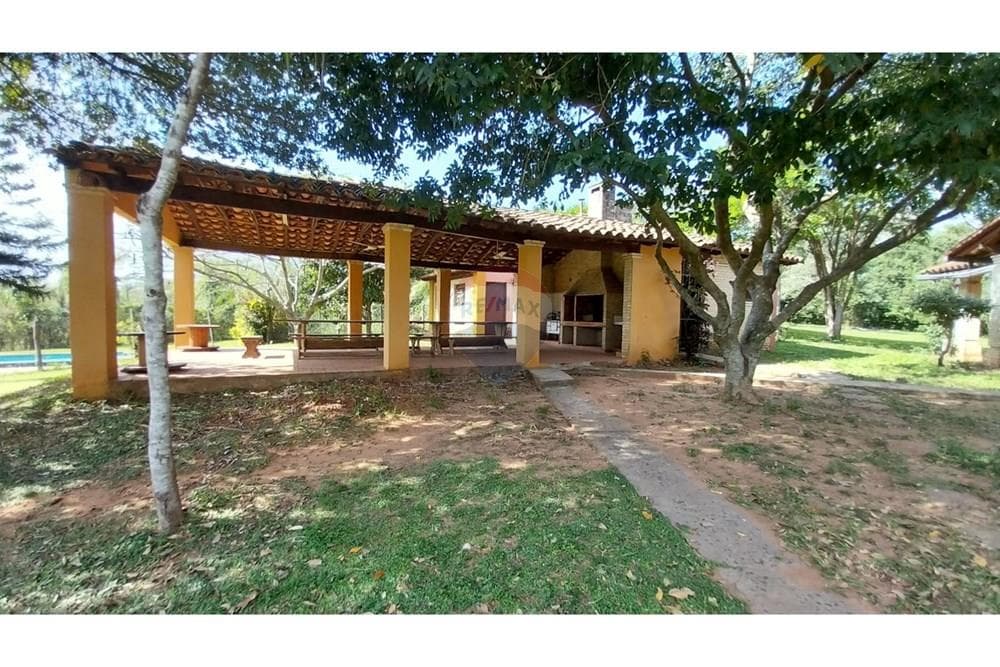 En venta casa quinta en itaugua, foto 4