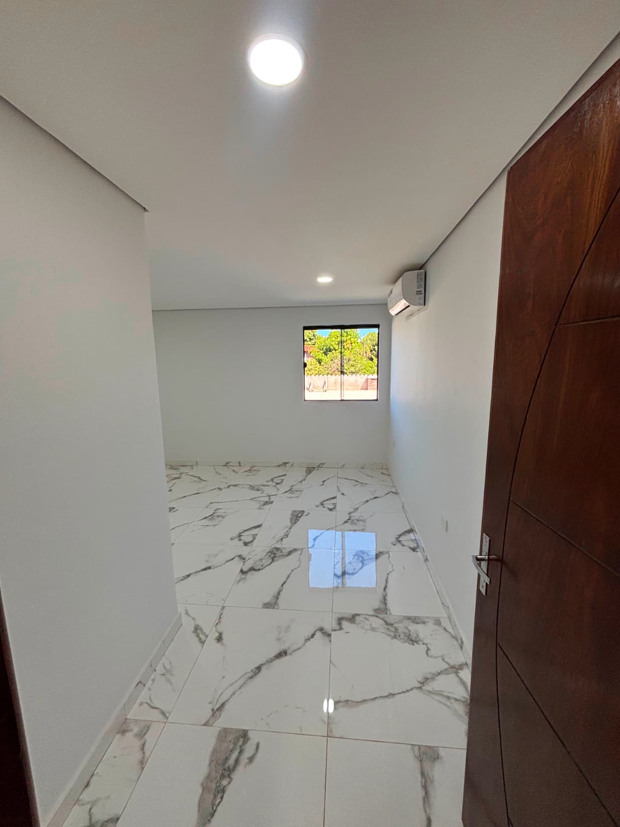 Residencia a estrenar en alquiler en Luque, foto 3