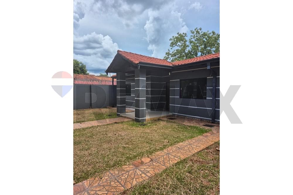 Encanto de casa en itaugua
