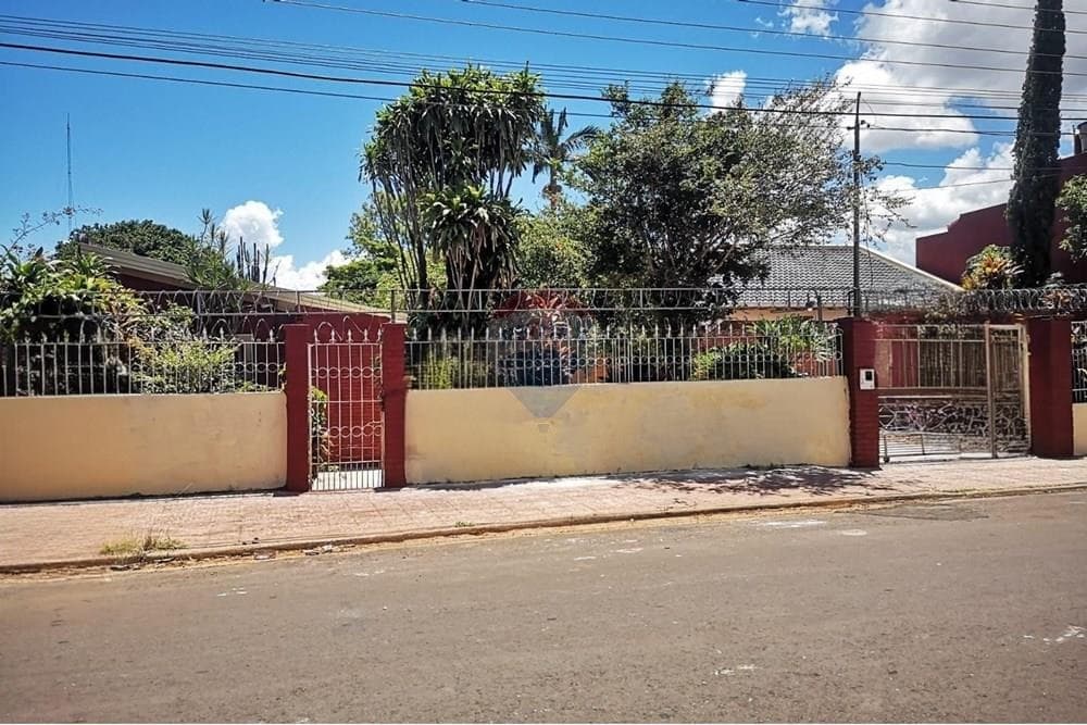 Terreno en Venta – Encarnación, Itapúa, foto 1