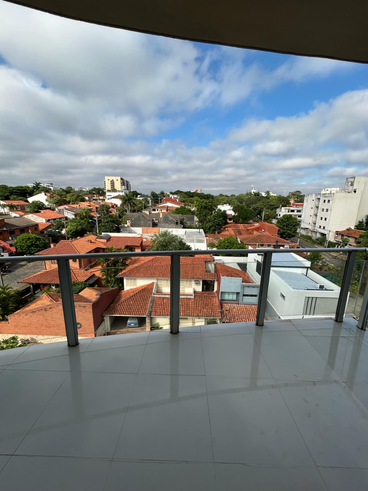 / Venta amplio departamento de 3 dormitorios, foto 2