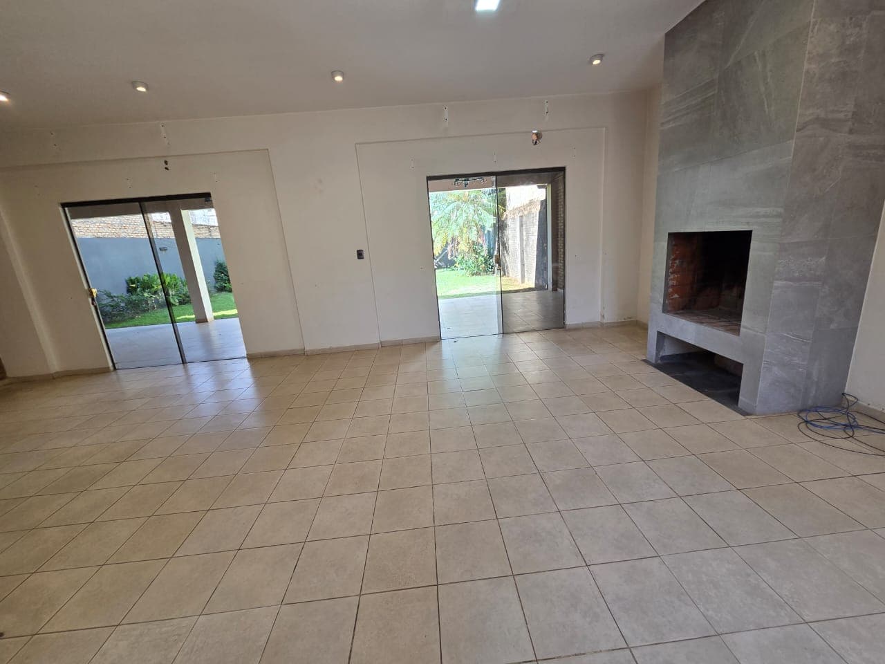 Hermosa y Amplia Residencia de 3 Habit en Suite en Oferta!!, foto 4