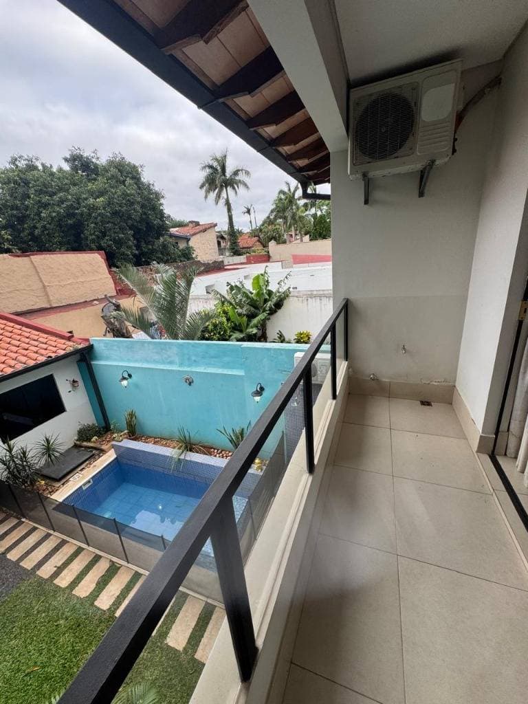 Casa pareada en lambare — foto 2